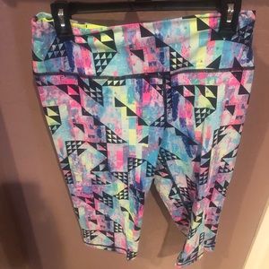 Victoria Secret VSX sport Capri pants